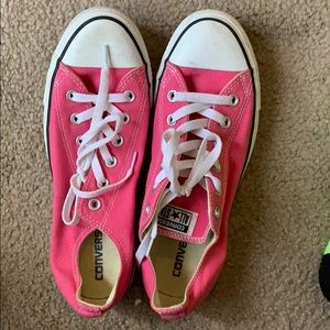 Pink converse